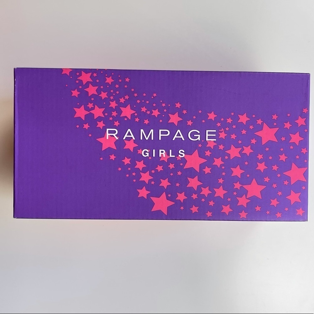RAMPAGE GIRLS ROSE GOLD SANDALS - NIB! - Picture 4 of 7